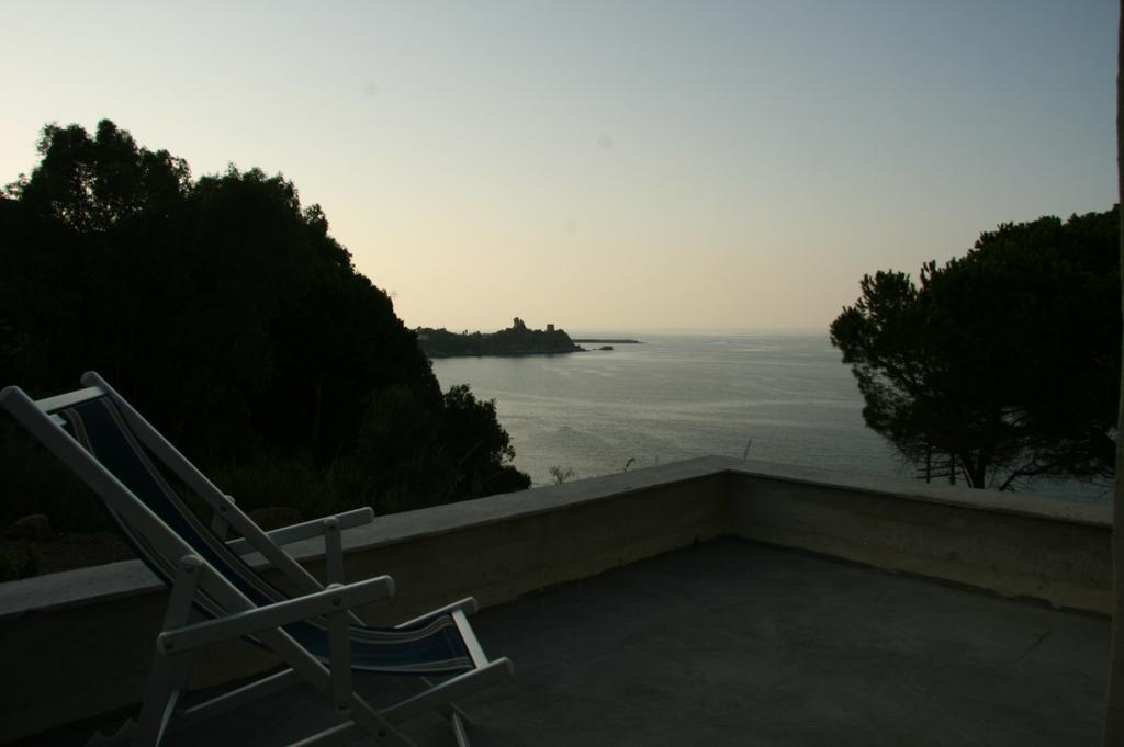 Andrea'S Home Cefalu Ruang foto